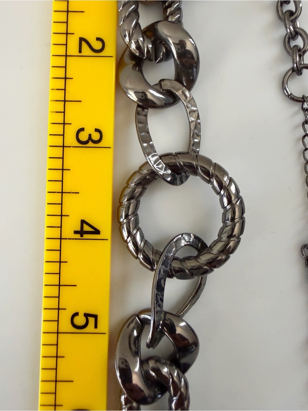 Chunky Chain Links Gun Metal Color Necklace - Picture 7 of 7
